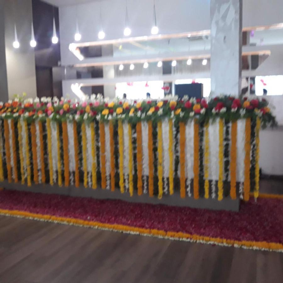 Hotel Silver Inn LLP Aurangabad  Eksteriør bilde