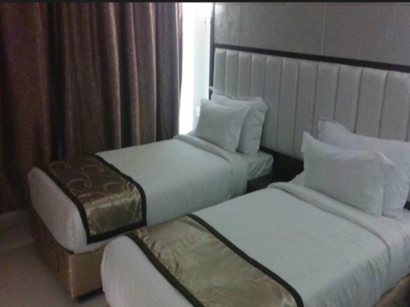 Hotel Silver Inn LLP Aurangabad  Eksteriør bilde